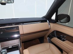 Land Rover Range Rover 3.0 L6 400PS Extended Wheelbase 7-Seater - ფოტო 16