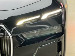 BMW 7 Series 735Li M Sport Package - ფოტო 17