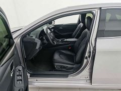 Toyota Avalon 2023 2.0L Luxury Edition - ფოტო 19