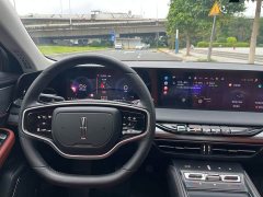 Lincoln Z 2.0T Premier - ფოტო 10