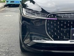 Lincoln Z 2.0T Premier - ფოტო 16