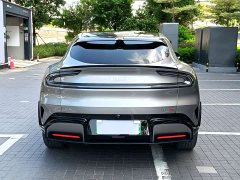 Xiaomi YU7 Four-Wheel Drive Max Edition - ფოტო 3