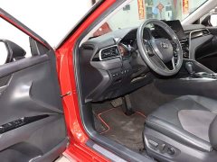 Toyota Camry 2.0S Sharp Luxury Edition - ფოტო 9