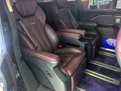 FAW Red Flag HQ9 2.0T Smart Connected Flagship Comfort Edition - ფოტო 9