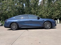 Geely Galaxy Xingyao 8 130km EM-i Flagship - ფოტო 12