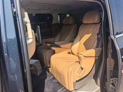Denza D9 2022 DM-i 970 AWD Flagship - ფოტო 4
