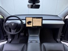 Tesla Model Y Rear-Wheel Drive - ფოტო 6