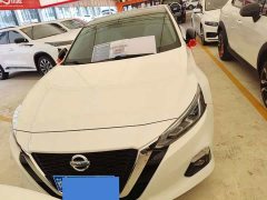 Nissan Teana 2.0L XL Comfort - ფოტო 2