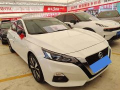 Nissan Teana 2.0L XL Comfort - ფოტო 3