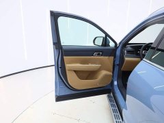 Li Auto ONE 2021 Extended Range 6-Seater - ფოტო 18