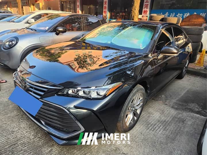 Toyota Avalon 2.5L Luxury