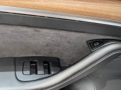 Tesla Model 3 Performance All-Wheel Drive - ფოტო 14