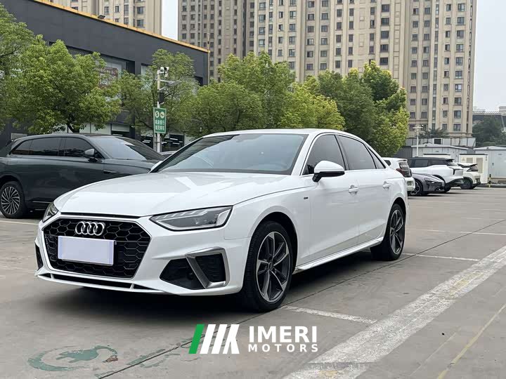 Audi A4L 2022 40 TFSI Fashion Dynamic - ავტომობილი ჩინეთიდან