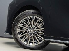Lexus LM 2025 500h Four-Seater Imperial Edition - ფოტო 6