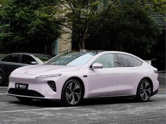 NIO ET7 75kWh Executive - ფოტო 1