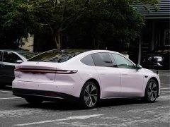 NIO ET7 75kWh Executive - ფოტო 4