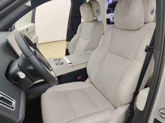 Li Auto L6 Pro - ფოტო 15