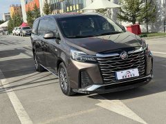Buick GL8 Land Business Class Comfort Edition - ფოტო 2