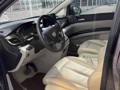Buick GL8 Land Business Class Comfort Edition - ფოტო 4