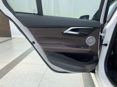 BMW 1 Series 120i M Sport Night Edition - ფოტო 12