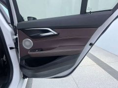 BMW 1 Series 120i M Sport Night Edition - ფოტო 16