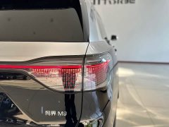 AITO M9 Extended Range Ultra 42kWh 6-Seater - ფოტო 18