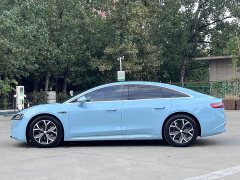Luxeed Zhiji S7 Pro Rear-Wheel Drive Long-Range Edition - ფოტო 8