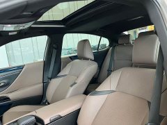 Lexus ES 200 Premium Edition - ფოტო 11