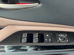 Lexus ES 200 Premium Edition - ფოტო 17