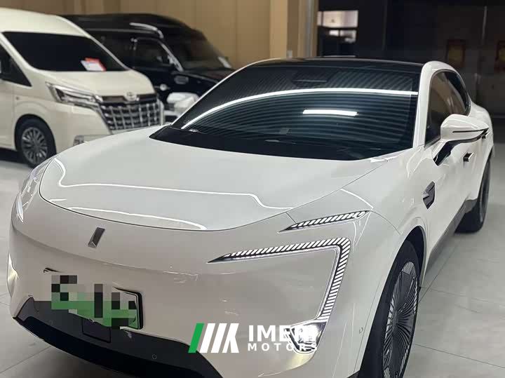 Avatr 11 HarmonyOS 90 kWh Rear-Wheel Drive