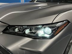 Toyota Avalon 2019 Hybrid 2.5L Luxury National VI - ფოტო 4