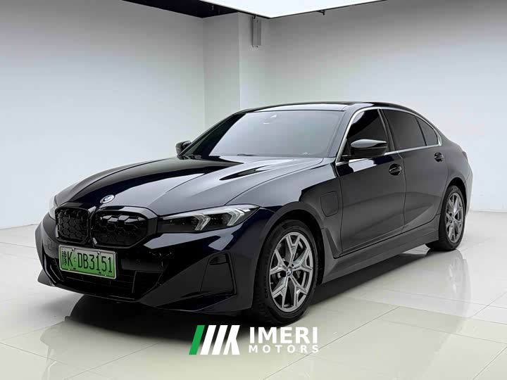 BMW i3 eDrive 35 L