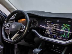 Volkswagen Touareg 2022 3.0TSI Rui Xiang Edition Obsidian Black Sport Package - ფოტო 16