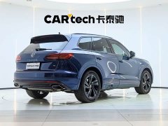 Volkswagen Touareg 2022 3.0TSI Rui Xiang Edition Obsidian Black Sport Package - ფოტო 7