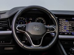 Volkswagen Touareg 2022 3.0TSI Rui Xiang Edition Obsidian Black Sport Package - ფოტო 9