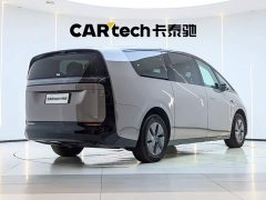 Li Auto Li Xiang MEGA Ultra - ფოტო 4