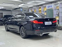 BMW 5 Series 530Li Premier M Sport Package - ფოტო 4