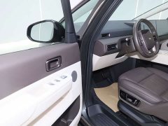 Li Auto Li Xiang MEGA Ultra - ფოტო 11