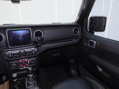 Jeep Wrangler New Energy Four-Door 2.0T 4xe Sahara - ფოტო 17