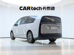 Li Auto Li Xiang MEGA Ultra - ფოტო 9