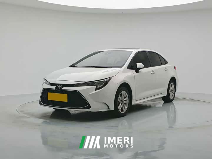 Toyota Corolla 1.8L CVT Luxury - ავტომობილი ჩინეთიდან