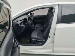 Toyota Corolla 1.8L CVT Luxury - ფოტო 9