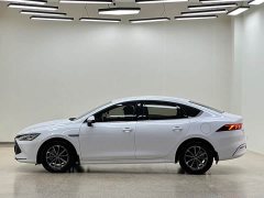 BYD Qin PLUS 2024 Glory Edition DM-i 55KM Leading - ფოტო 7