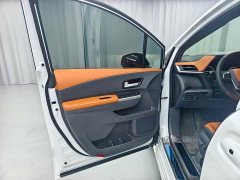 Toyota Sienna 2024 2.5L Hybrid Comfort Edition - ფოტო 7