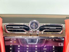 Bentley Bentayga 4.0T V8 - ფოტო 16