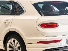 Bentley Bentayga 4.0T V8 - ფოტო 19