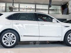 Bentley Bentayga 4.0T V8 - ფოტო 4