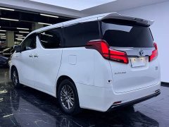 Toyota Alphard 2021 Hybrid 2.5L Luxury - ფოტო 14