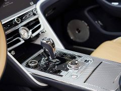 Bentley Flying Spur Plug-in Hybrid 2.9T V6 Hybrid Mulliner - ფოტო 9
