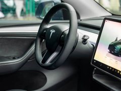 Tesla Model Y Rear-Wheel Drive - ფოტო 10